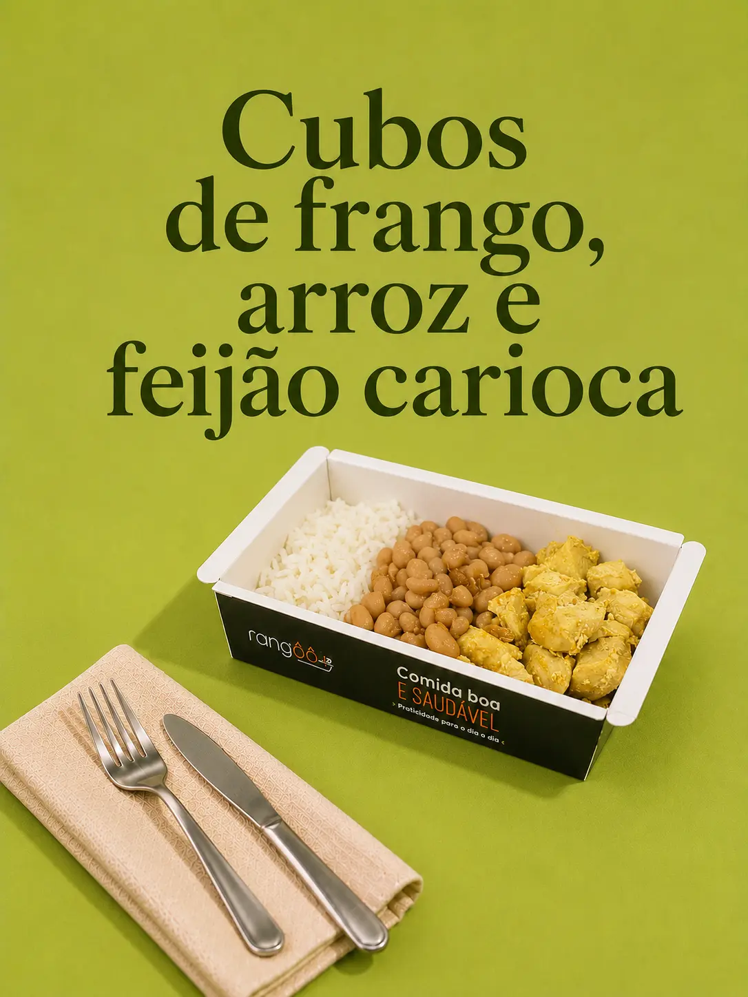 Cubos de frango, arroz e feijão carioca
